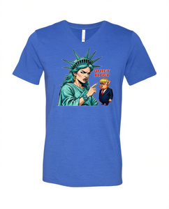 Camiseta Quiet Piggy Liberty Edition Unisex con Cuello en V, Manga Corta, Estampado Gráfico, Impresión Digital, Ropa Promocional para Adultos - Product Image 1