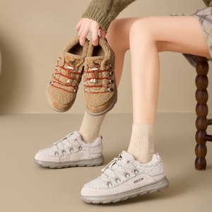 Chaussures de marche imperméables et respirantes pour femmes, en daim et mesh, antidérapantes, chaudes pour l'hiver, pour la randonnée en plein air - Product Image 4