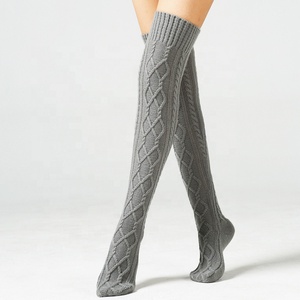 <span class=keywords><strong>Chaussettes</strong></span> d'intérieur chaudes en tricot pour femmes, de qualité supérieure, à double losange, au-dessus du genou, pour la maison, vente en gros - Product Image 5