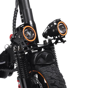 Trottinette tout-terrain 11 pouces avec suspension avant/arrière, moteur 1000W, cadre en aluminium, design pliable, charge maximale 150kg - Product Image 4