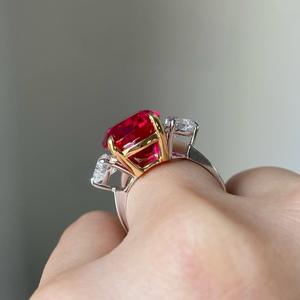 Bague en diamant et rubis bicolore 5 carats rouge sang de pigeon, sertie à griffes, bijou de fiançailles - Product Image 4