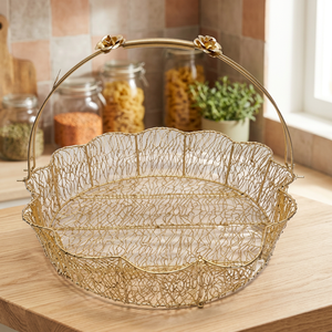 Panier de rangement rond en métal avec poignée, design classique pour l'organisation de la cuisine - Product Image 2