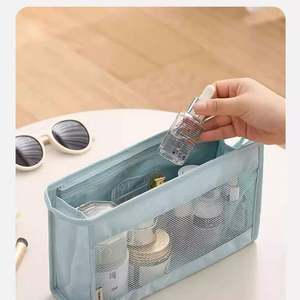 Bolsa de Cosméticos de Viaje de Gran Capacidad, Bolsa de Cosméticos de Malla de Poliéster Personalizada, Bolsa de Maquillaje Portátil Reutilizable y Moderna - Product Image 2