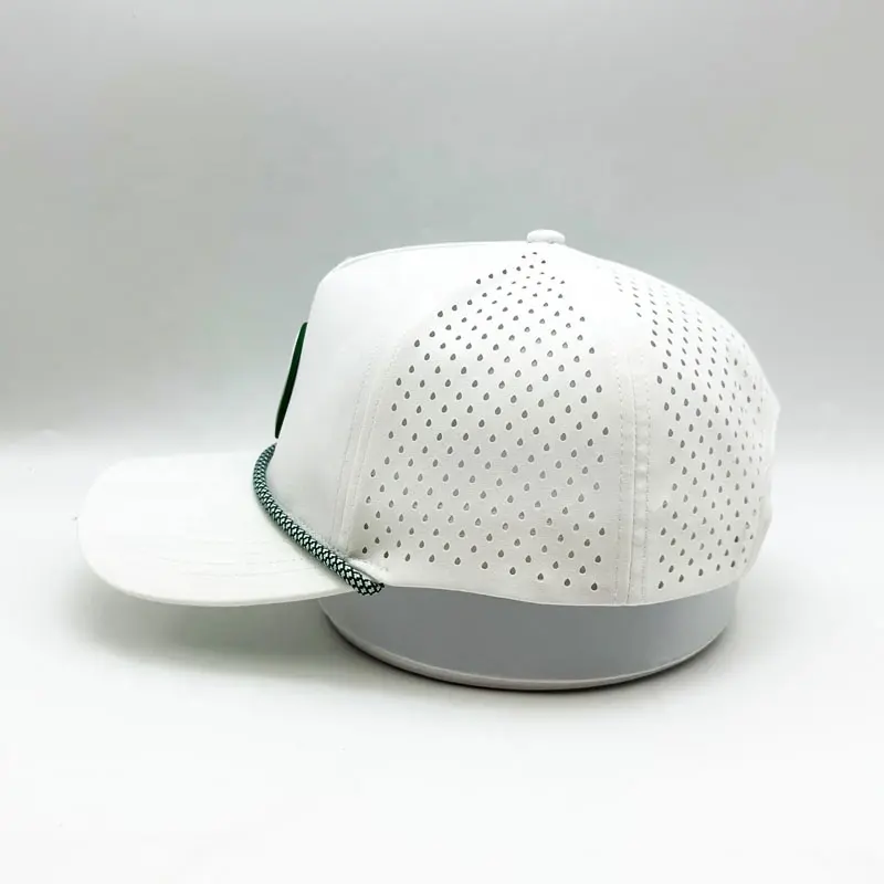 사용자 정의 5 패널 고무 PVC 로고 방수 야구 모자 레이저 컷 구멍 천공 모자 성능 스포츠 골프 모자