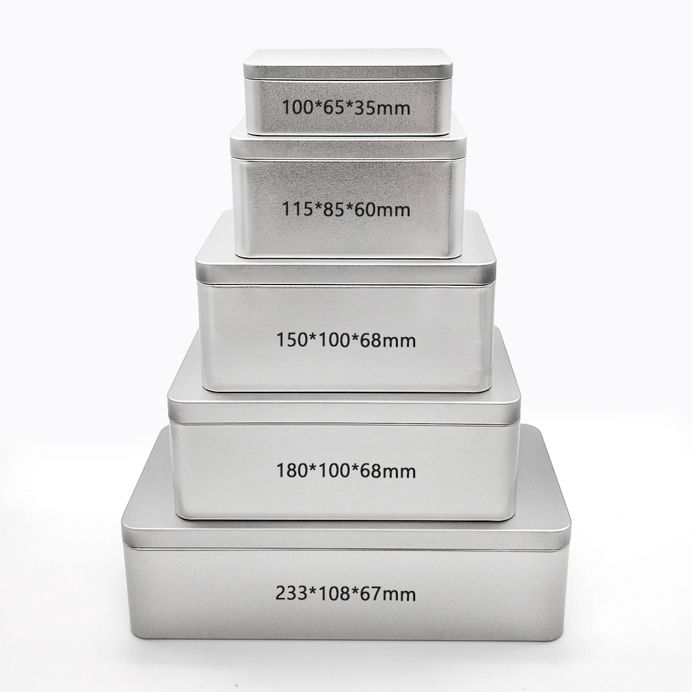 Boîte à ajustement rétractable