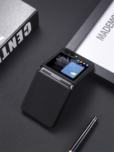 Funda de teléfono de PC de nailon para Samsung Galaxy Z Flip 5 4 3 Flip5 <span class=keywords><strong>Flip4</strong></span> Flip3 5G Prevención de caídas Protección a prueba de golpes Contraportada - Product Image 3