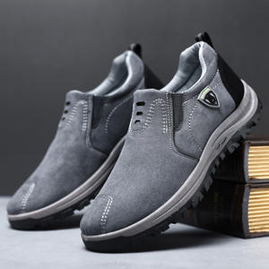 Nouvelles chaussures pour hommes, baskets décontractées robustes, légères et respirantes, chaussures de travail durables d'extérieur en une seule pièce. - Product Image 3