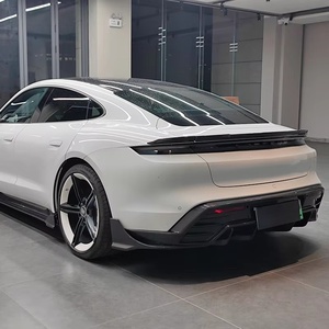 Diffuseur arrière en fibre de carbone préimprégnée pour <span class=keywords><strong>Porsche</strong></span> <span class=keywords><strong>Taycan</strong></span> GTS Cross Turismo <span class=keywords><strong>Turbo</strong></span> <span class=keywords><strong>S</strong></span> 4 portes, kit carrosserie - Product Image 5