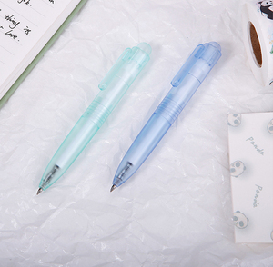 Stylo gel transparent mini <span class=keywords><strong>GF</strong></span> Cute Macaron Candy Color, portable, court, mignon, encre à séchage rapide, pour étudiants et fournitures de bureau. - Product Image 6