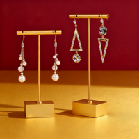 Présentoir à boucles d'oreilles créatif en métal doré Zhongmeida, support de rangement pour bijoux pour femmes, pas un coffret cadeau, accessoires photo pour diffusion en direct