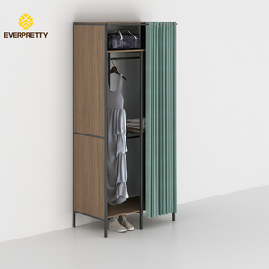 Armadio Moderno Personalizzato per Camera da Letto con Ante a Tenda, Struttura in Metallo Nero, Asta Appendiabiti e Ripiani, Ideale per Appartamenti, Ostelli, Hotel, Scuole, Durevole - Product Image 1