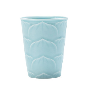 Tasse à thé en porcelaine Lotus Petal Mini Cola Cup, style chinois traditionnel, design simple, pour le thé de l'après-midi - Product Image 3