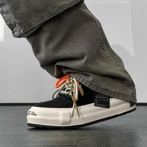 Chaussures en toile tendance pour hommes et femmes, semelle épaisse, effet rehausseur, polyvalentes et à la mode, idéales pour les couples - Product Image 5