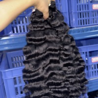 Cheveux bouclés birmans les plus vendus, 100 % cheveux vietnamiens bruts, fournisseurs de cheveux bouclés birmans, cheveux humains vierges bruts de haute qualité, très demandés