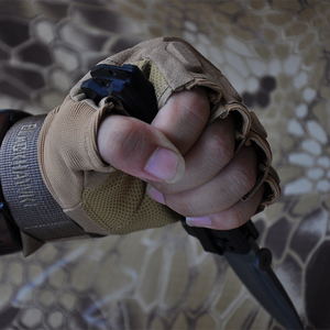 Guantes de camuflaje Medio dedo Boxeo Motocicleta Montar al aire libre Deportes Protección Fitness Estilo Antideslizante - Product Image 5