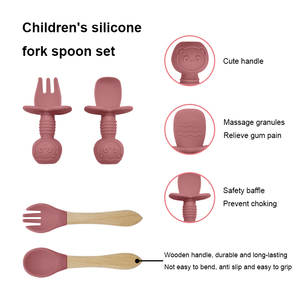 Ensemble de vaisselle en silicone pour enfants OEM/ODM, qualité alimentaire, 9 pièces, comprenant bavoir, assiette à ventouse, bol et cuillère pour la diversification alimentaire du bébé - Product Image 3