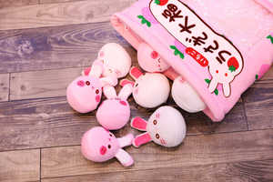 Kreative Geschenke Sofa Stuhl Dekorative Plüsch kissen Niedliche Bären tiere Puppe Spielzeug Geschenke Snack Tasche Pudding Plüsch Kissen Für Jugendliche - Product Image 6