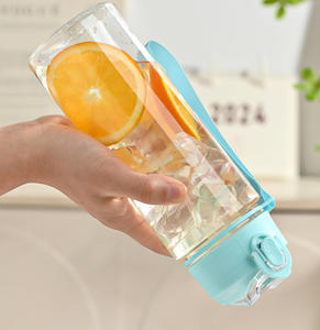 Botella de Agua de Plástico Transparente de 600 ml con Logotipo Personalizado, Venta al por Mayor, con Pajita y Cuerda, Portátil para Viajes al Aire Libre - Product Image 4