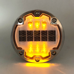 DPWH approuvé 6 LEDs Solar Cat Eye Road Marker Light G105 4Way IL300 Solar Road Studs - Product Image 2