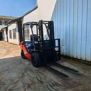 Chariot élévateur à fourche Fd30 3 tonnes d'occasion, très bon état, prix bas, moteur diesel, chariot à palettes, modèle 2023 - Product Image 2