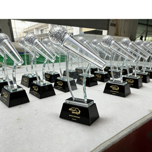 Trophées, médailles et plaques en résine transparente personnalisables, directement de <span class=keywords><strong>l</strong></span>'usine - Product Image 6