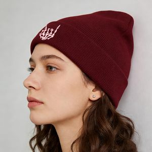 Gorros de <span class=keywords><strong>lana</strong></span> <span class=keywords><strong>merino</strong></span> lisos con dobladillo, tejidos, gruesos, suaves, cálidos para invierno, para bordar, venta al por mayor, fabricante, ropa urbana - Product Image 1