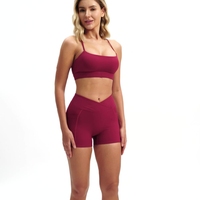 Shorts de yoga taille haute effet seconde peau avec détail croisé à la taille pour femme – Idéal pour le yoga, la course et le cyclisme