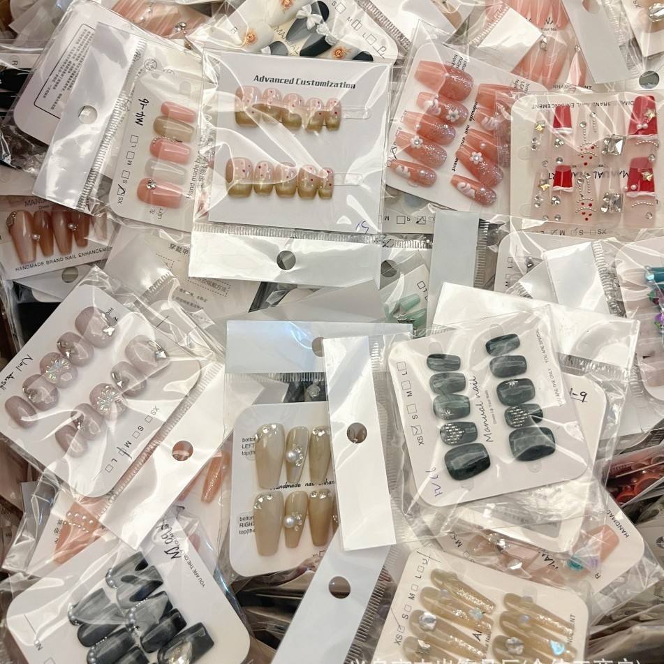 Wholesale Random Design Size Handmade 10pcs/set Acrylic False Artificial Fingernails Cat Eye Short Press on Nails