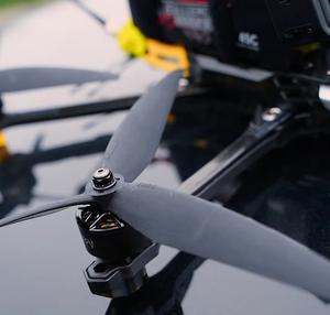 NUEVO Hélice FPV de 10 Pulgadas 1080 de 3 Aspas de Fibra de Vidrio y Nylon para Dron Multirrotor Traverse Negro 0.25kg - Product Image 2