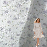 Tissu pour robe à imprimé floral extensible dans quatre directions, 95% polyester, 5% élasthanne, tissu brillant pour vêtement