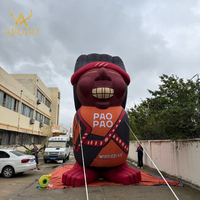 Ballon géant de caractère indien voyous gonflables de 6m de haut pour l'affichage carré, mauvais homme de dessin animé gonflable imprimé de logo