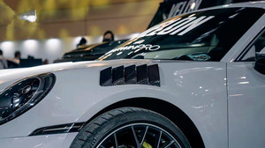 Nouveau kit carrosserie ZNDR pour 992 en fibre de carbone avec lèvre avant, diffuseur, jupes latérales, spoiler, capot et ailes - Auto-adhésif - Product Image 4