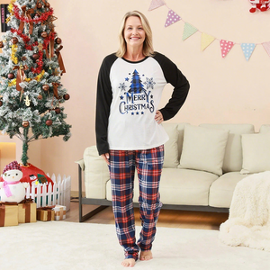 Nouveau design de pyjamas de Noël en bambou personnalisés pour la famille Ensemble de pyjamas d'hiver à manches longues décontractés pour femmes - Product Image 2