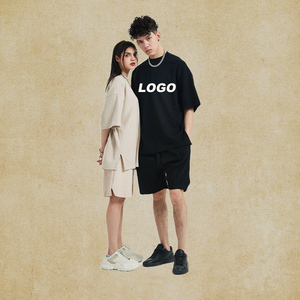 Conjunto de Camiseta y Pantalones Cortos de Estilo Casual, 100% Algodón, Tejido de Punto Waffle, Ajuste Holgado, 200 Gramos de Peso de Tela, Transpirable, con Serigrafía - Product Image 1