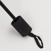 Parapluie pliant manuel classique moderne à motif quadrillé noir et blanc avec revêtement en vinyle protection UV pour les voyages