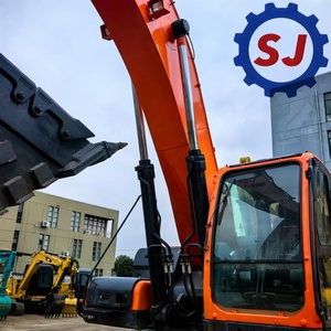 Excavadora DOOSAN DX340LC usada en un 95% de su estado original, para maquinaria de construcción. - Product Image 6