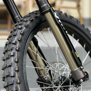 Vélo de montagne électrique haute performance Sur-Ron Light Bee X 6000W 60V 40Ah avec moteur PMSM, vitesse maximale de 75 km/h, tout-terrain, dirt bike - Product Image 2