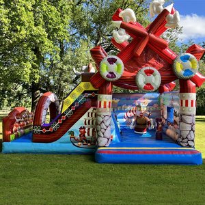 Castillo inflable pirata con tobogán para niños pequeños - Product Image 1