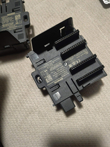 Module de sortie numérique ET 200SP 6ES7650-8PC00-0AA0  6ES7650-8PA00-0AA0  Module de bus 6ES7 650-8PC00-0AA0 - Product Image 3
