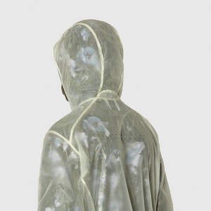 Veste de cyclisme imperméable légère pour homme avec capuche, protection solaire UPF50+, respirante et logo personnalisé anti-UV - Product Image 4