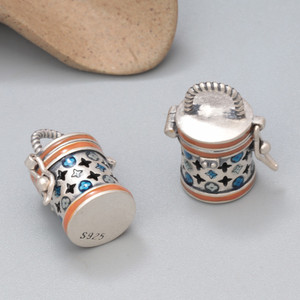 Colgante de collar vintage abrible con diseño de trébol de cuatro hojas y efecto de goteo de cobre, tipo sobre artesanal, en caja Gagau - Product Image 4