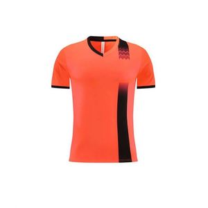 Conjunto de Camiseta y Pantalones Cortos de Fútbol Rojos de Verano, Venta al Por Mayor de Fábrica, 100% Poliéster, Secado Rápido, Transpirable, Manga Corta, Uniforme Unisex para Adultos - Product Image 2