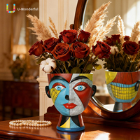 Großhandel Handbemalte Picasso Abstrakte Gesichts-Harzvase Menschlicher Kopf Skulptur Pflanzgefäß Desktop-Ornament Tisch-Blumendekoration