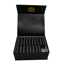 Boîte cadeau magnétique de luxe noire personnalisée en forme de livre emballage en papier pliant avec impression brillante pour les entreprises poignée gaufrée