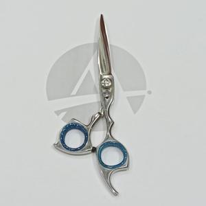 Ciseaux de barbier en acier inoxydable pour couper les cheveux en douceur avec repose-doigt Ciseaux de salon professionnels fabriqués au Pakistan - Product Image 2