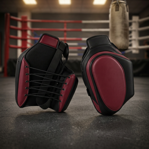 AIM BEST ENTERPRISES Genouillères de protection professionnelles réglables en cuir synthétique noir et rouge avec lacets pour l'entraînement - Product Image 2