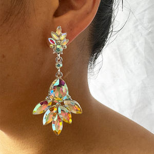 KAIMEI Neuankömmling Modeschmuck Große Frauen Luxus Braut kristall AB Diamant Ohrring Frauen Silber Diamant Tropfen Ohrringe - Product Image 5