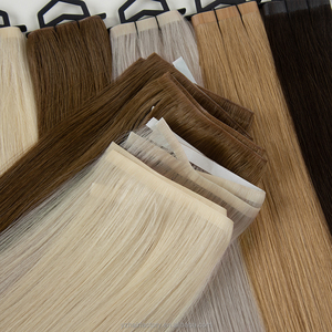 Extensions de cheveux humains russes à bandes adhésives en PU invisible, tissage cutané invisible injecté - Product Image 3