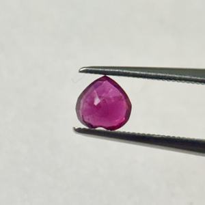 Rubíes Cultivados en Laboratorio, Piedras Preciosas Sueltas en Forma de Corazón, Facetadas, Rubíes Rojos Sintéticos Certificados con Inclusiones de Vidrio - Product Image 3