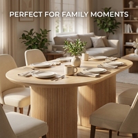 Table à manger ovale minimaliste nordique moderne avec piétement côtelé, ensemble de salle à manger haut de gamme en bois avec 4 chaises rembourrées